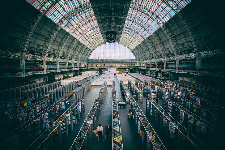 Hire exhibition stand entertainment at the Olympia London Olympia London exhibition hire